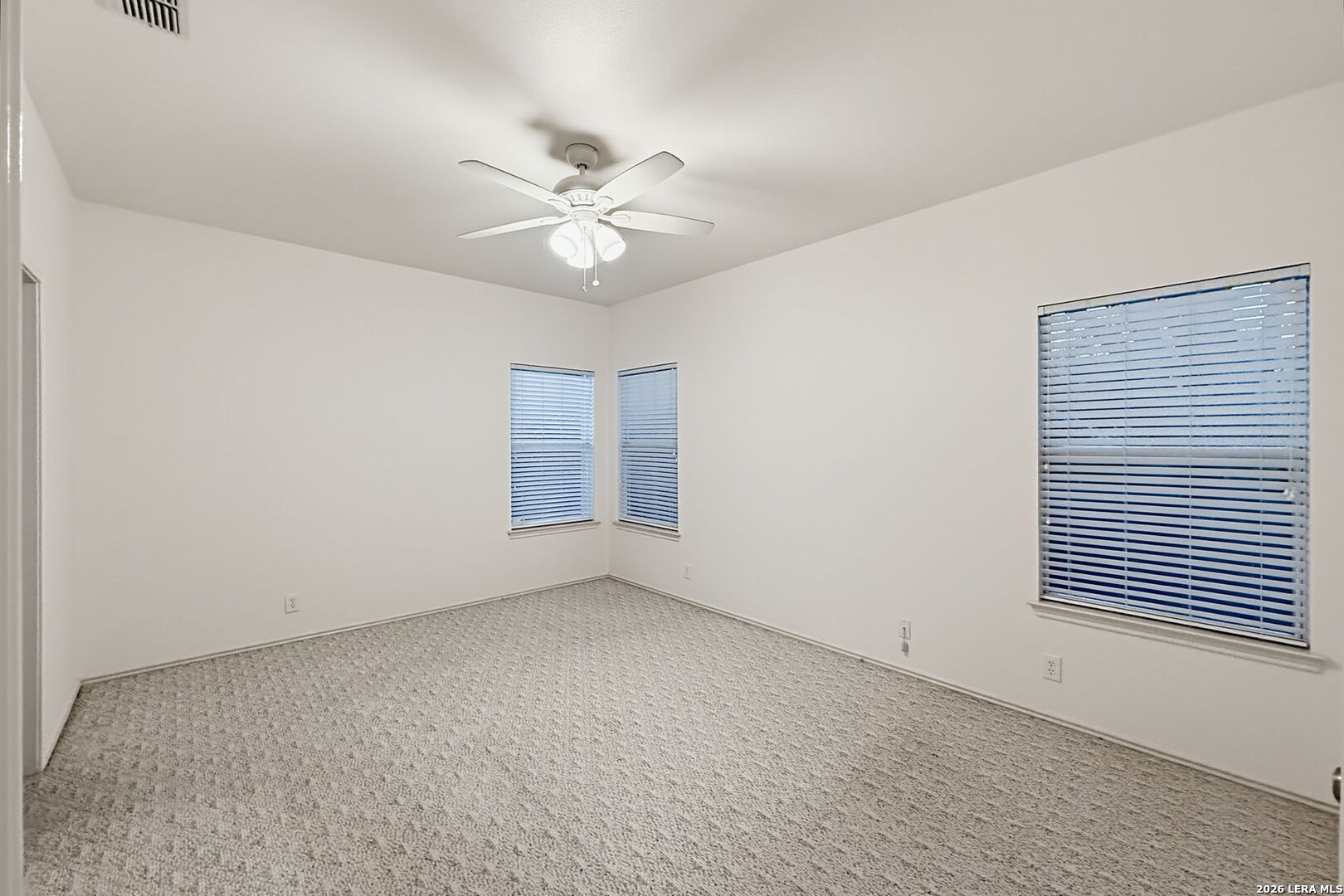 15435 STEVES RUN, San Antonio, TX 78232