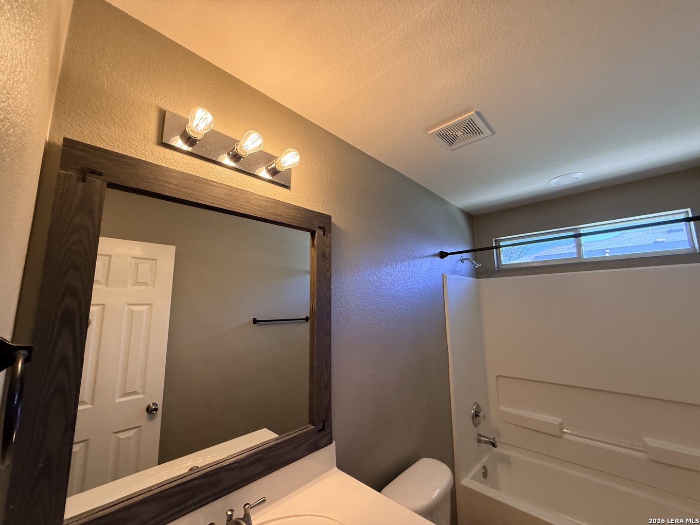 193 Wolfberry Path, Buda, TX 78610