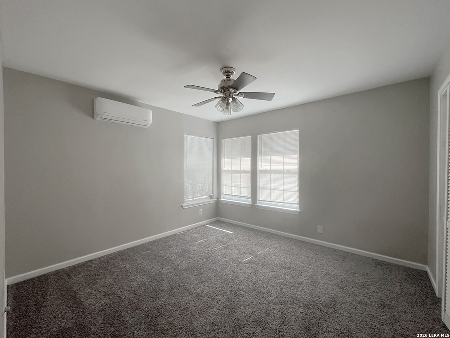 619 SUMNER DR, San Antonio, TX 78209