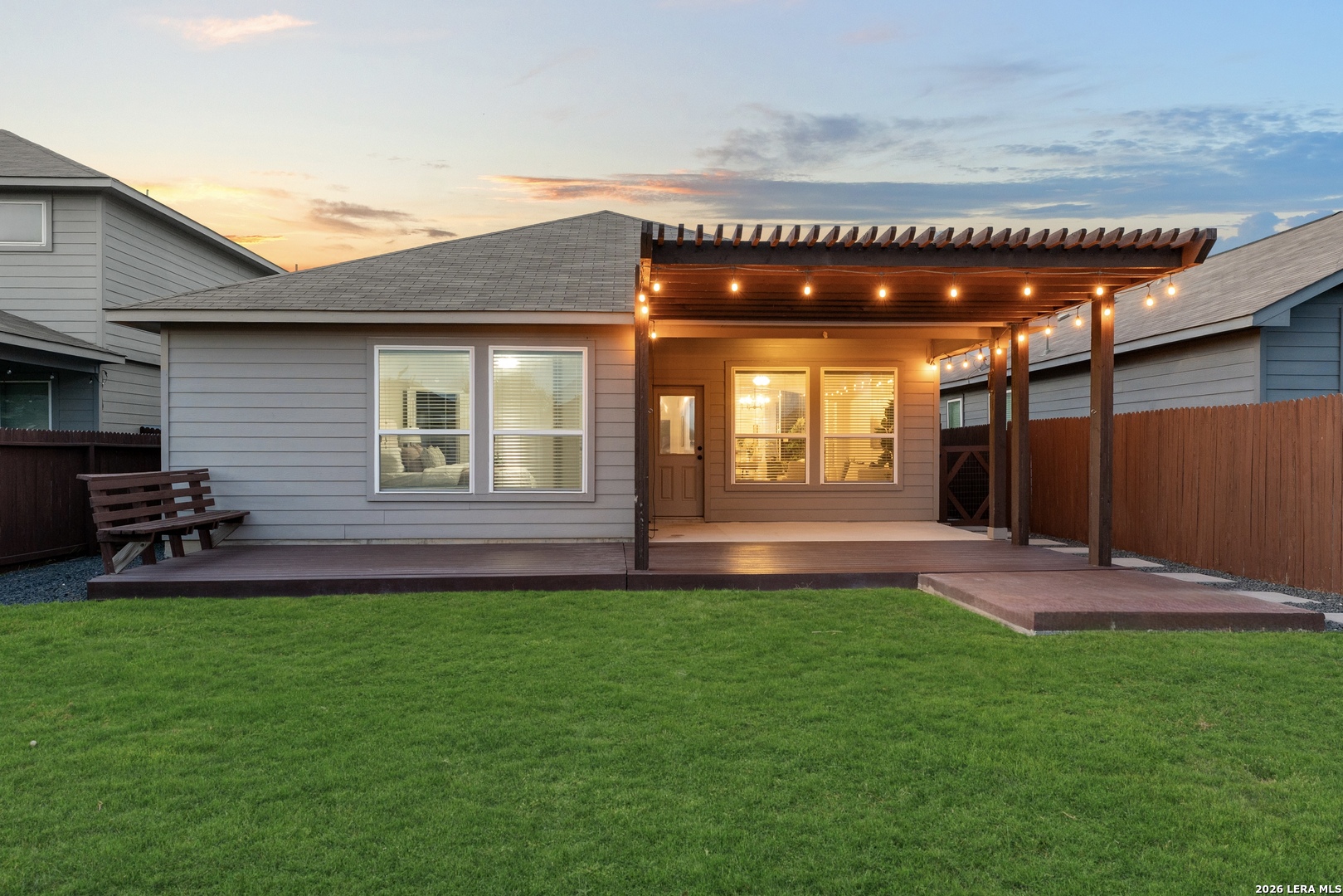 8240 BREEZY CV, Selma, TX 78154