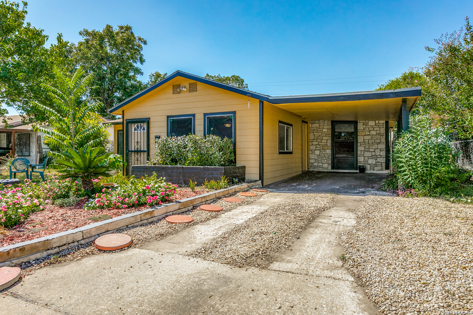 607 Green Valley, San Antonio, TX 78219