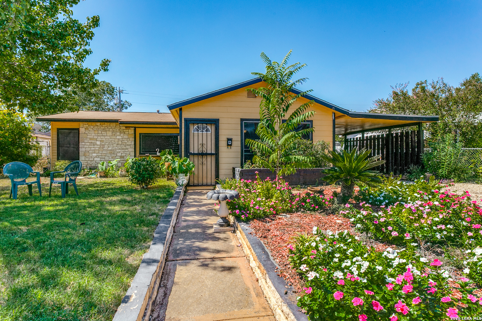 607 Green Valley, San Antonio, TX 78219