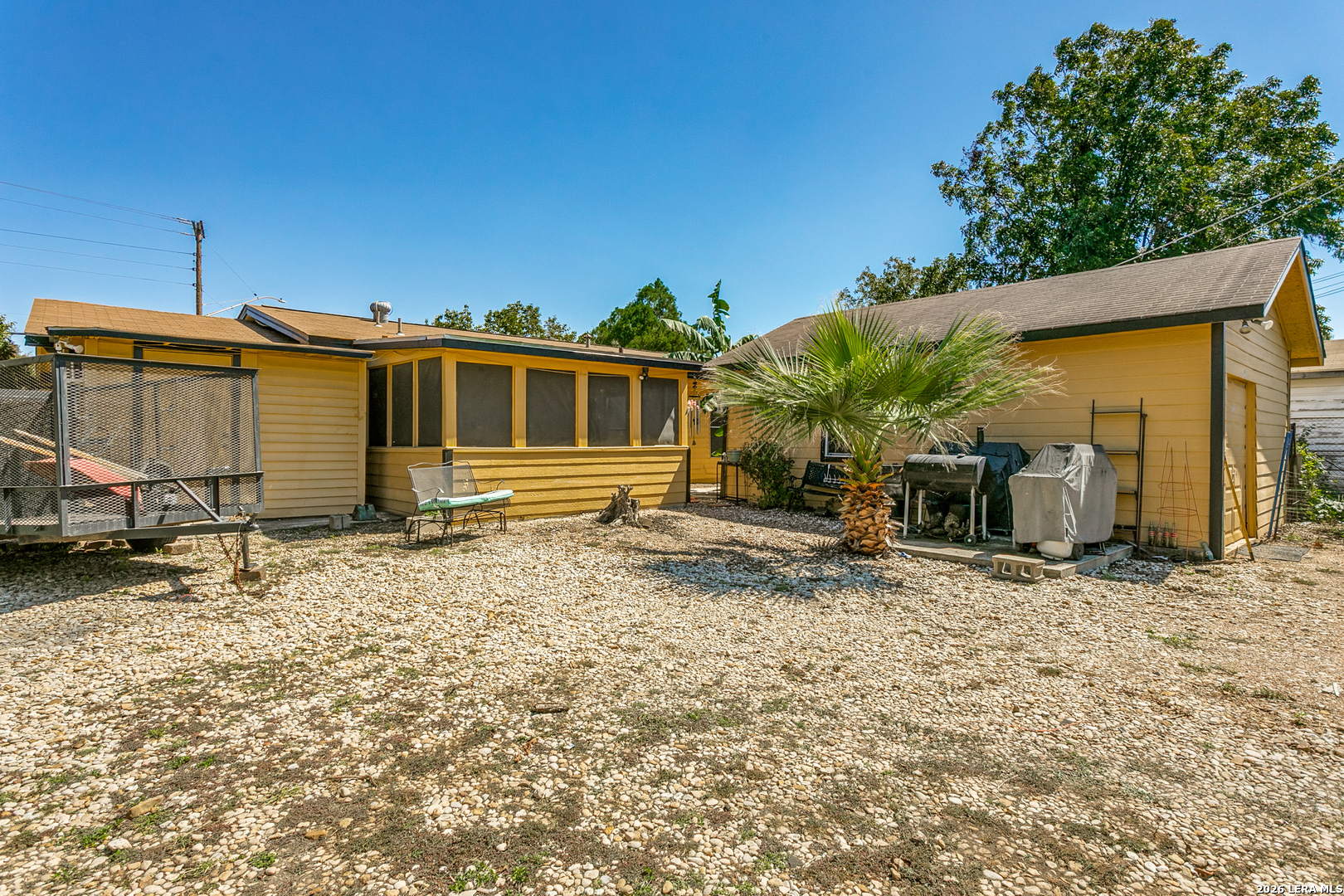 607 Green Valley, San Antonio, TX 78219
