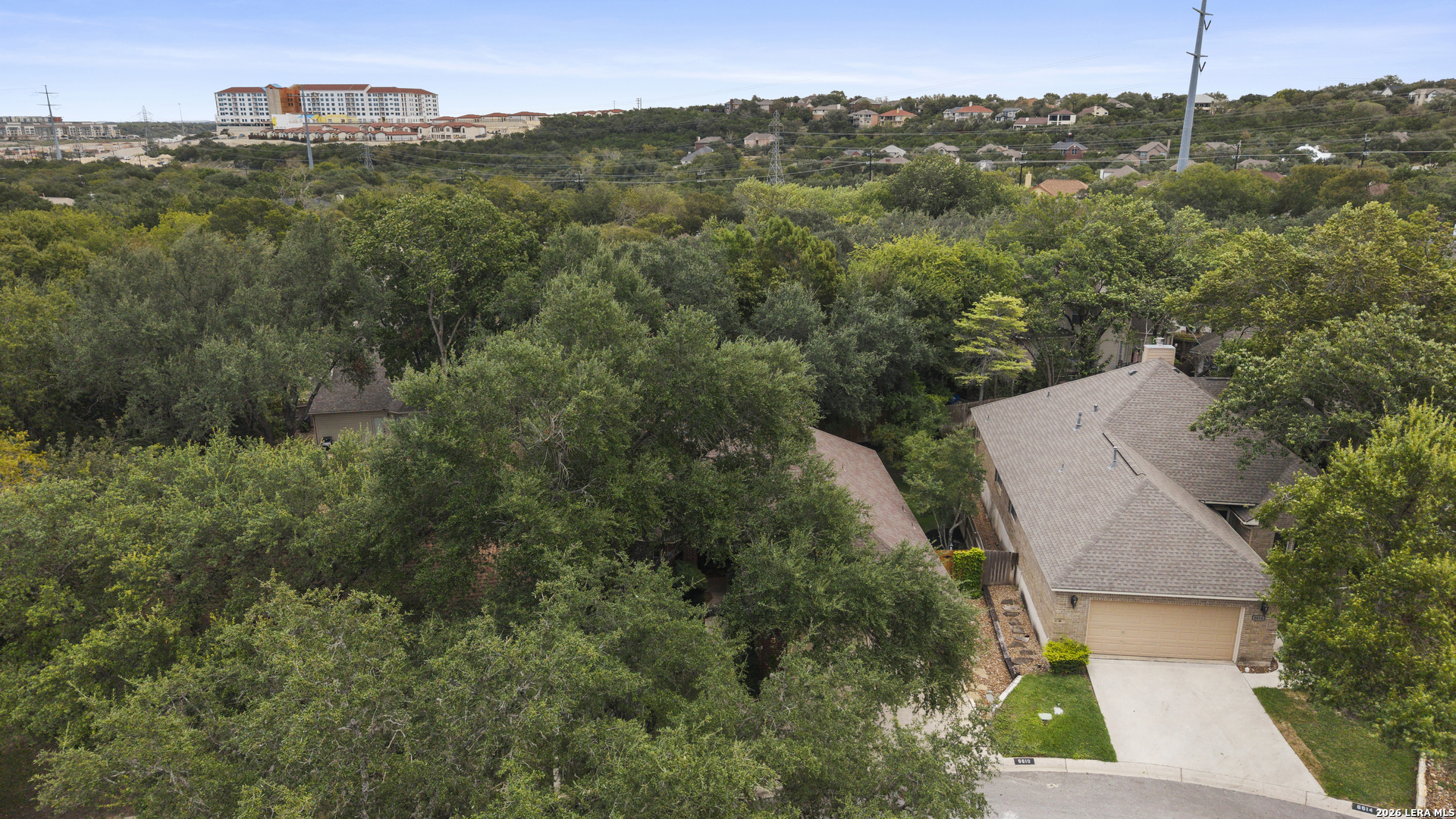 6610 LOST SPRING DR, San Antonio, TX 78256
