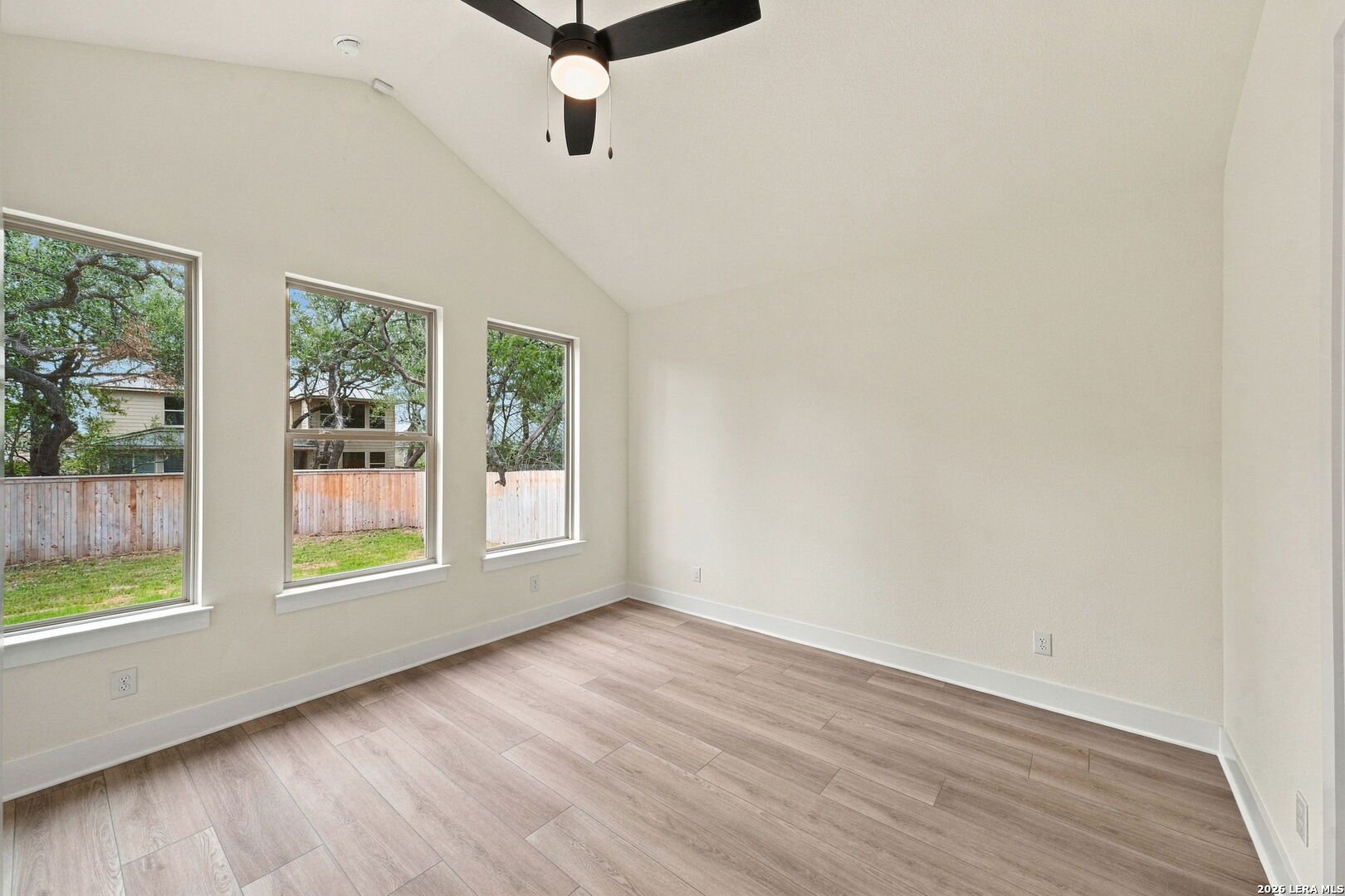 4215 Summit Place, San Antonio, TX 78257