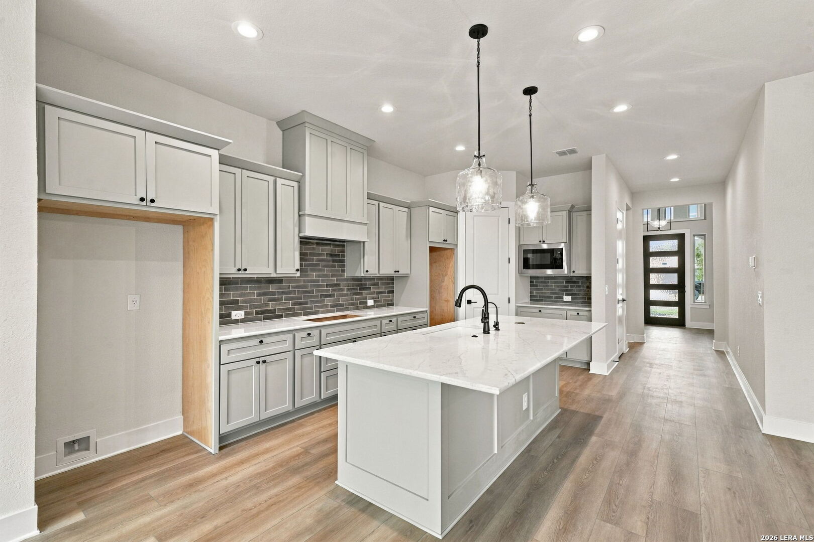 4215 Summit Place, San Antonio, TX 78257