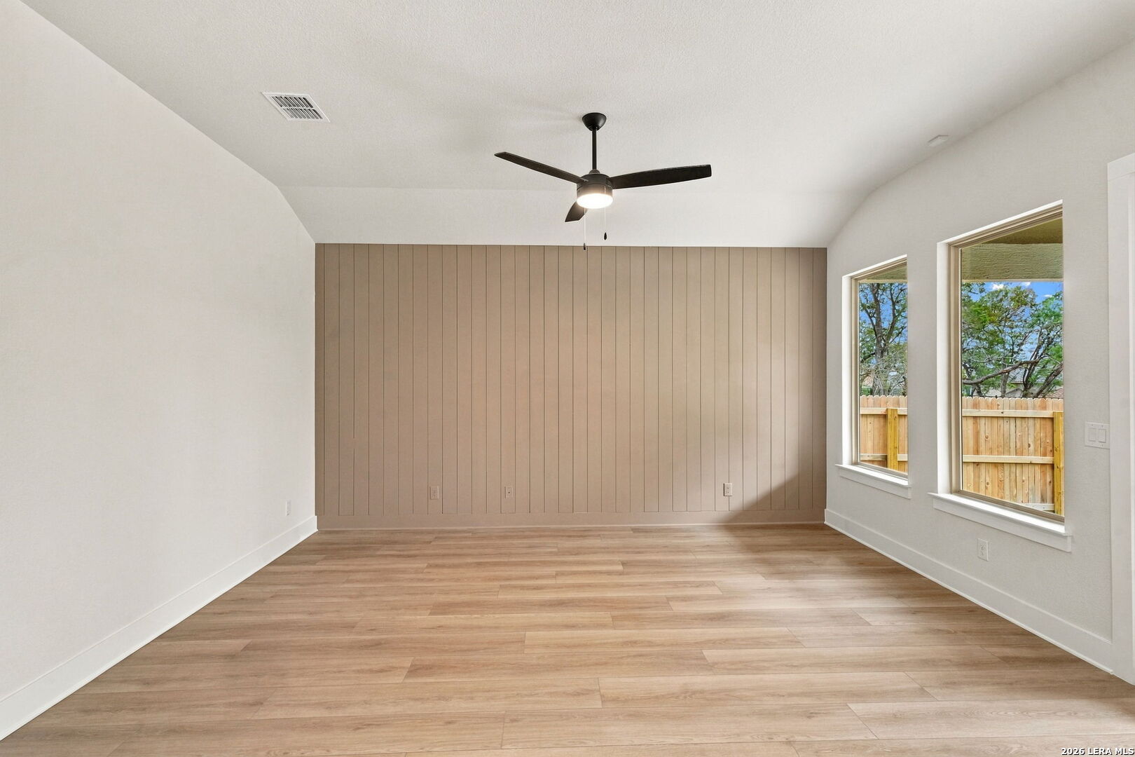 4215 Summit Place, San Antonio, TX 78257
