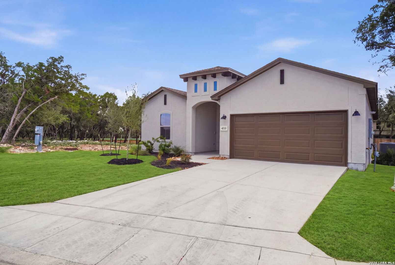 4215 Summit Place, San Antonio, TX 78257