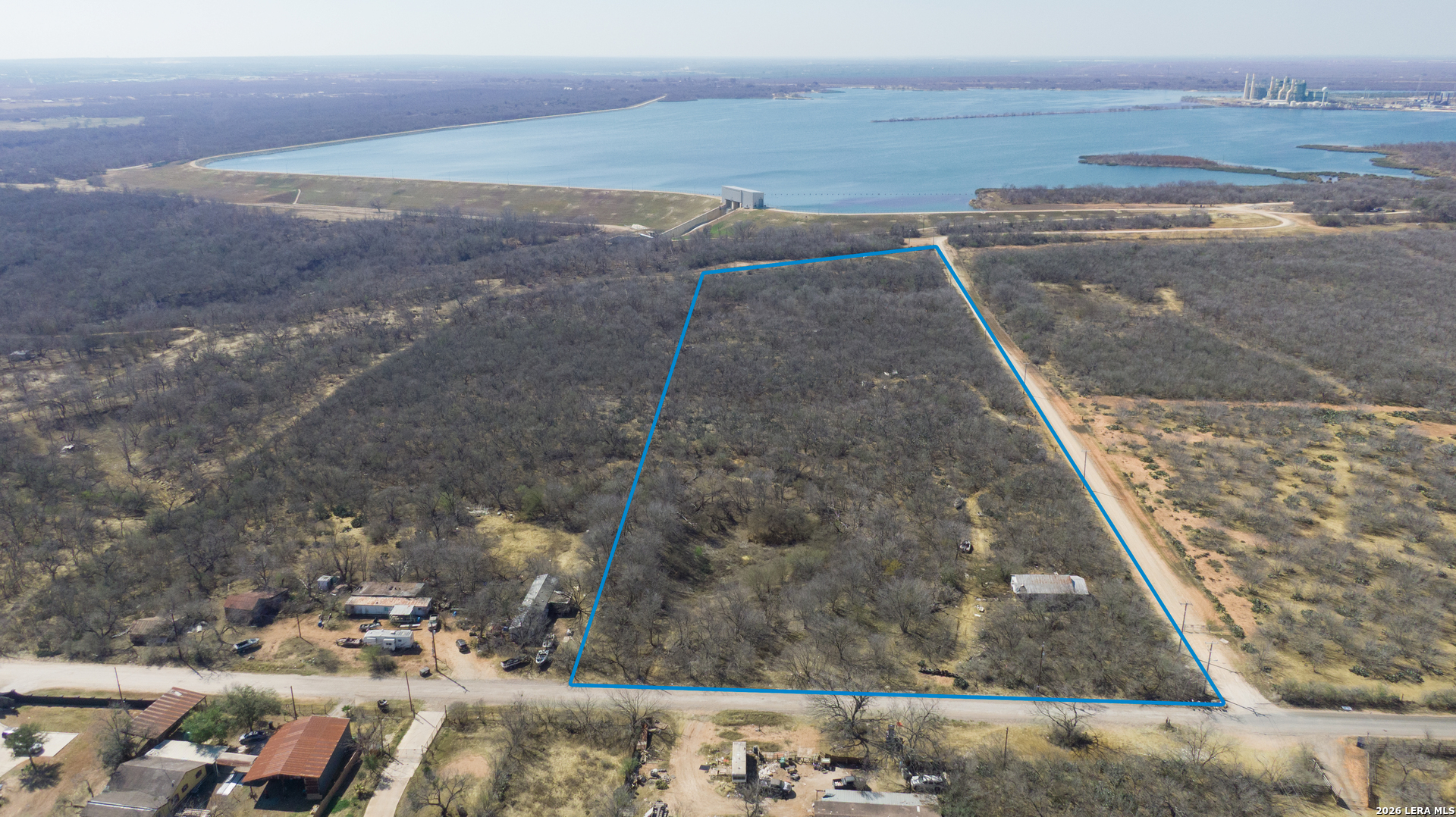 17873 Shady Falls Rd, Elmendorf, TX 78112