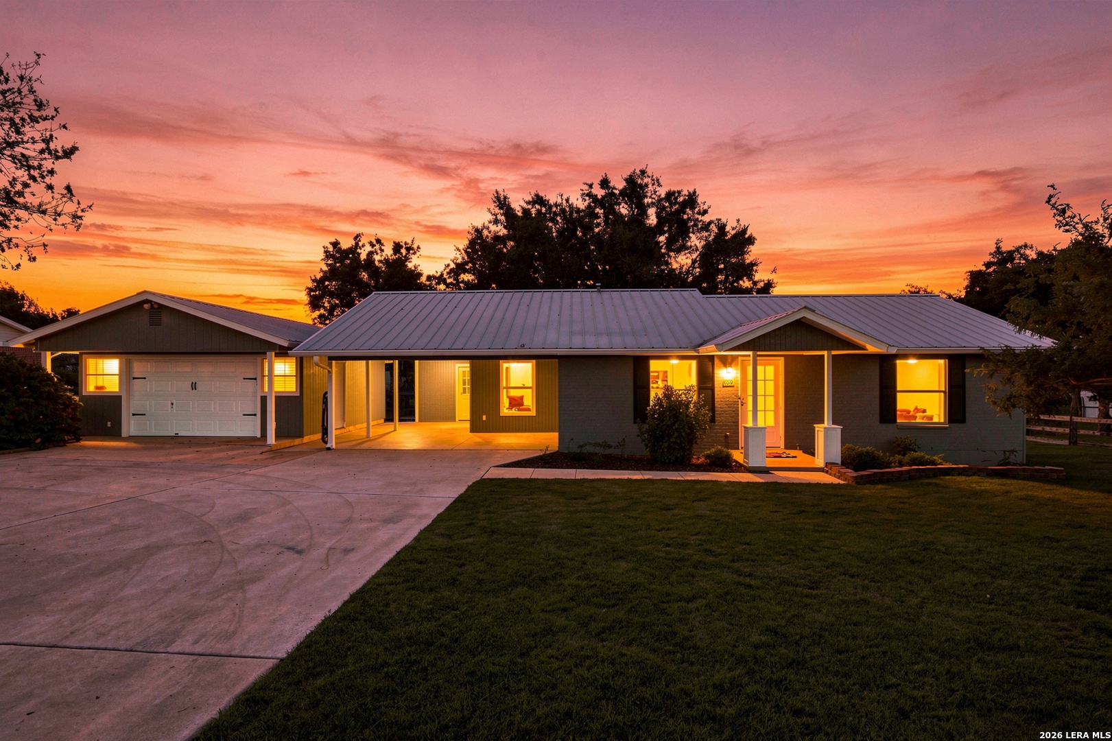 667 Fm 2772, La Vernia, TX 78121