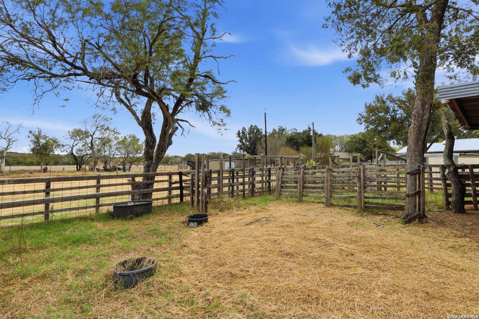 667 Fm 2772, La Vernia, TX 78121
