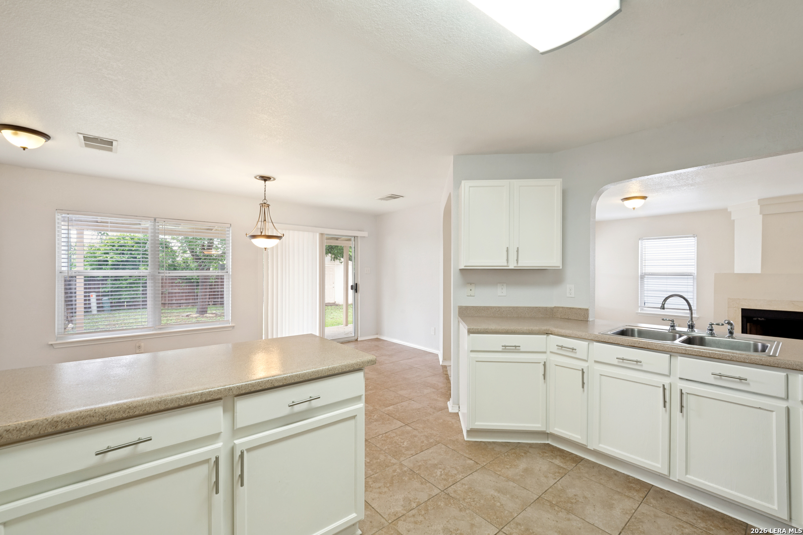 2402 Keithshire, San Antonio, TX 78245