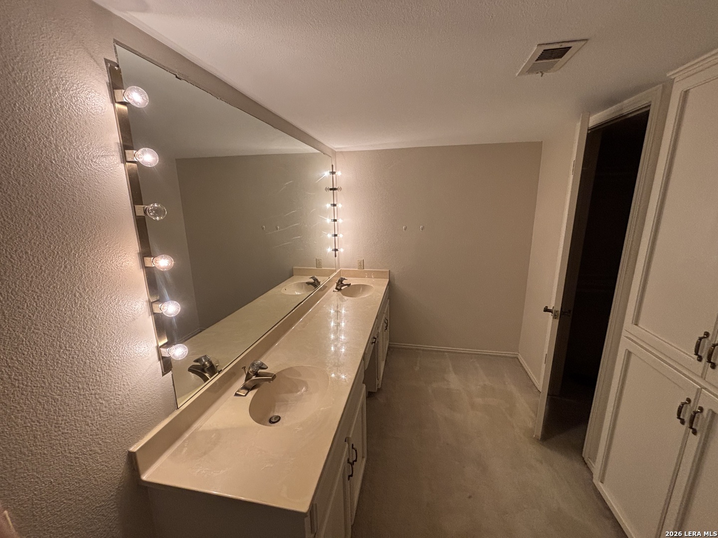 1223 Golden Pond, San Antonio, TX 78248