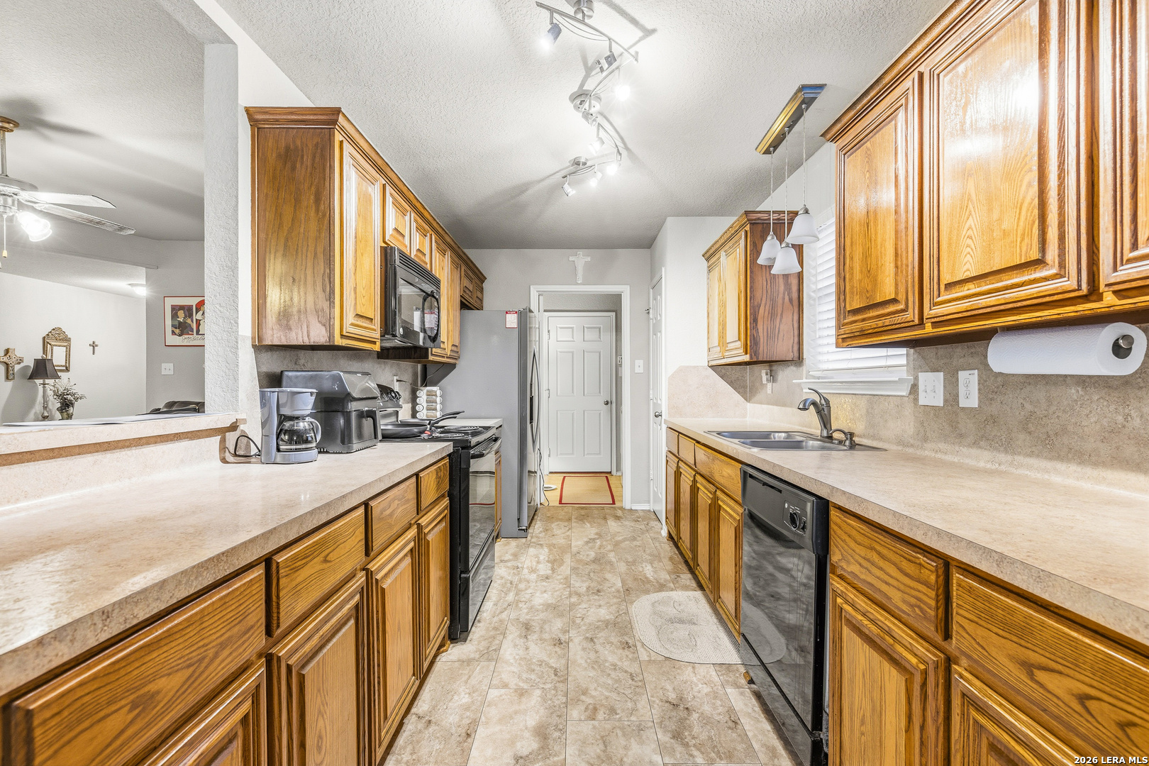 9826 PAGODIA VW, San Antonio, TX 78245