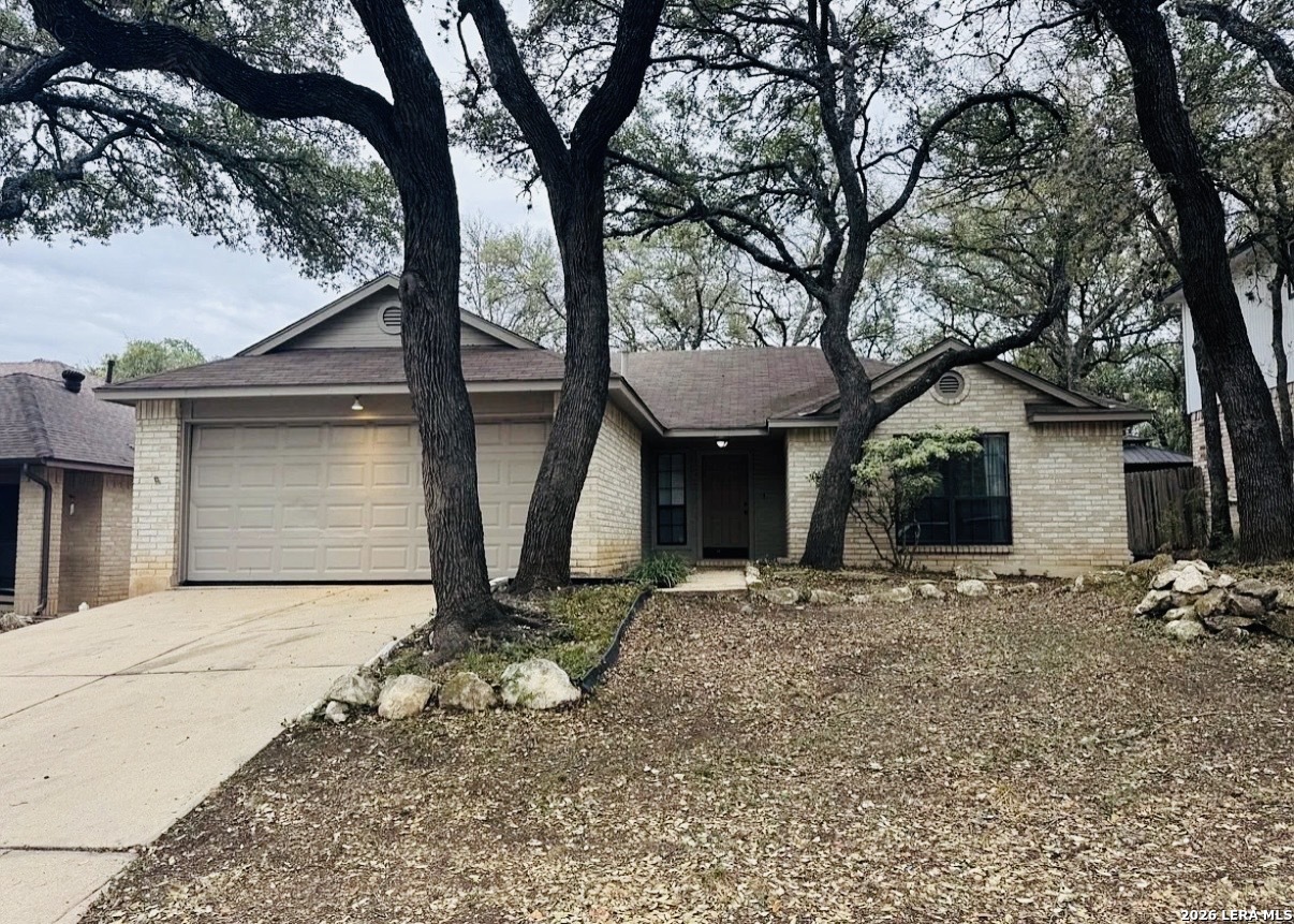 11811 James Vinson, San Antonio, TX 78253