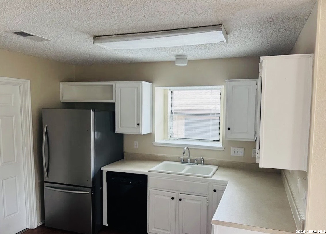 11811 James Vinson, San Antonio, TX 78253