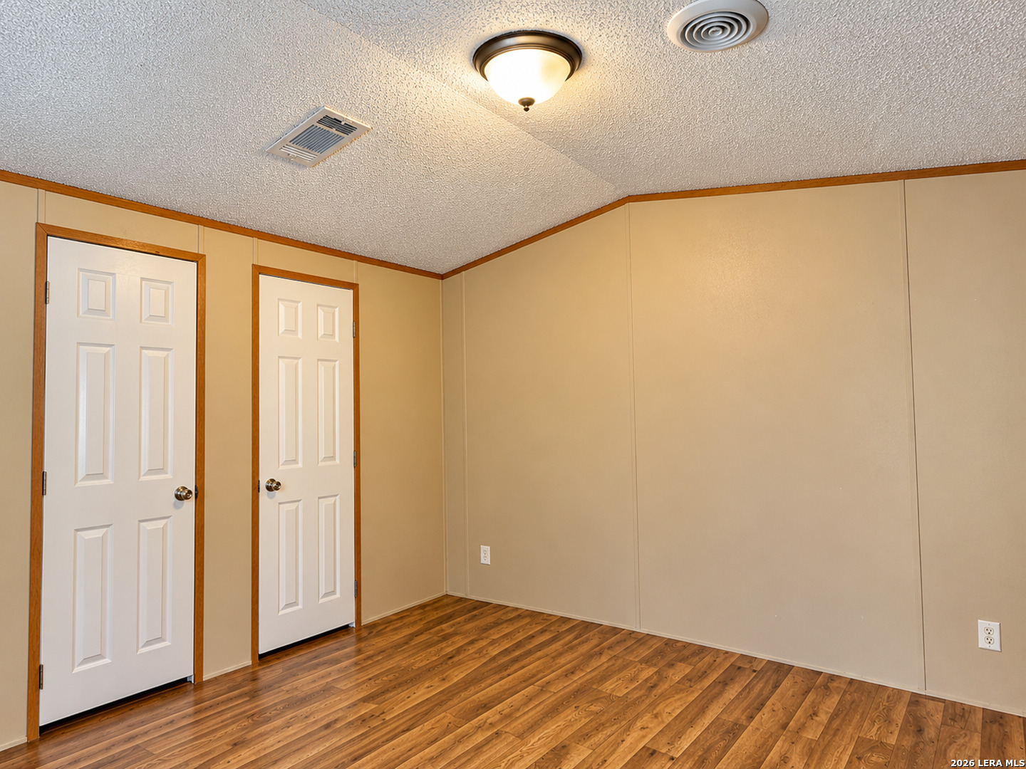 512 SW Hickey, Cotulla, TX 78014
