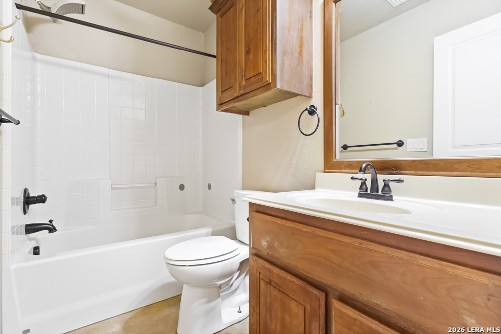 2015 SUNGATE DR, New Braunfels, TX 78130