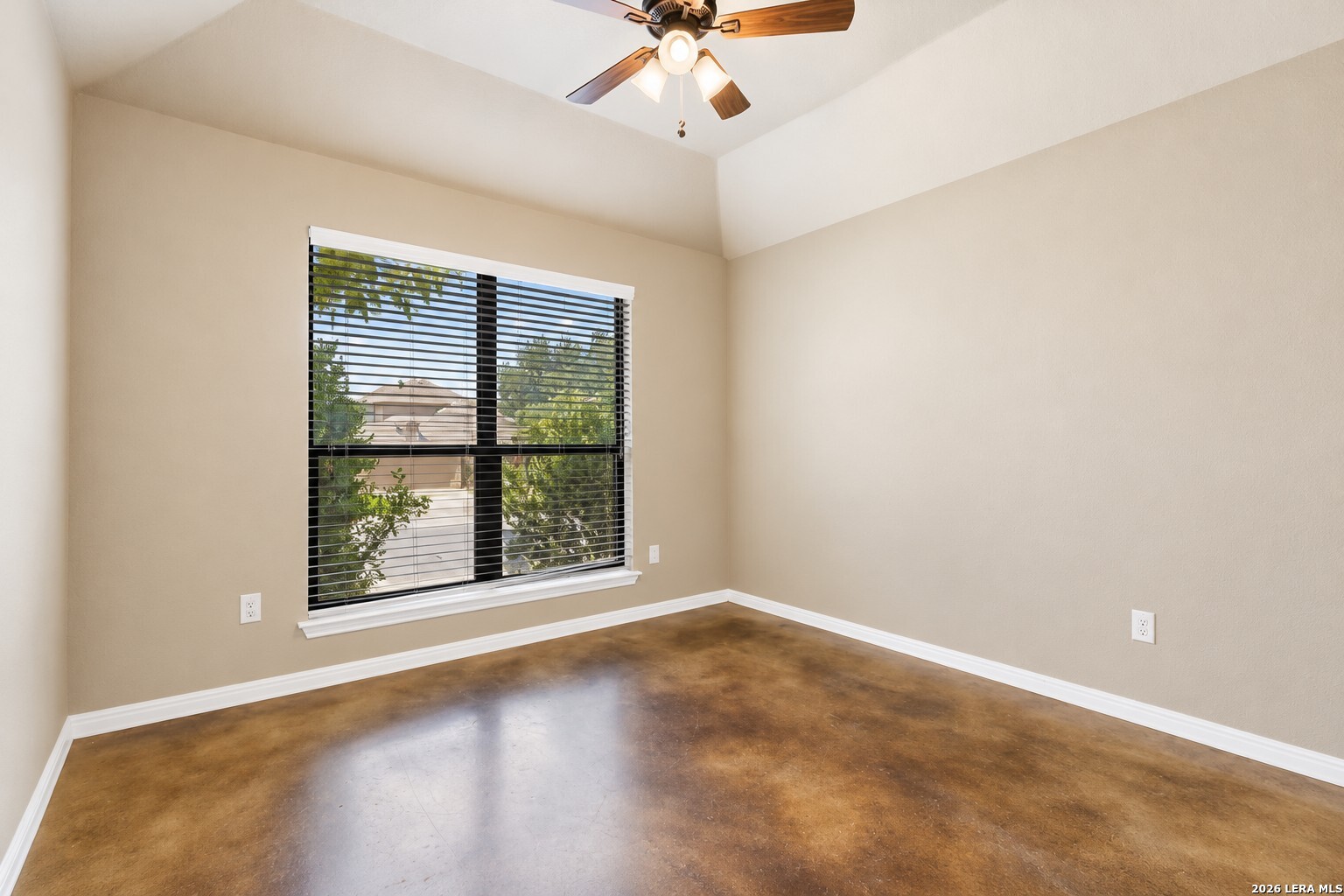 2015 SUNGATE DR, New Braunfels, TX 78130
