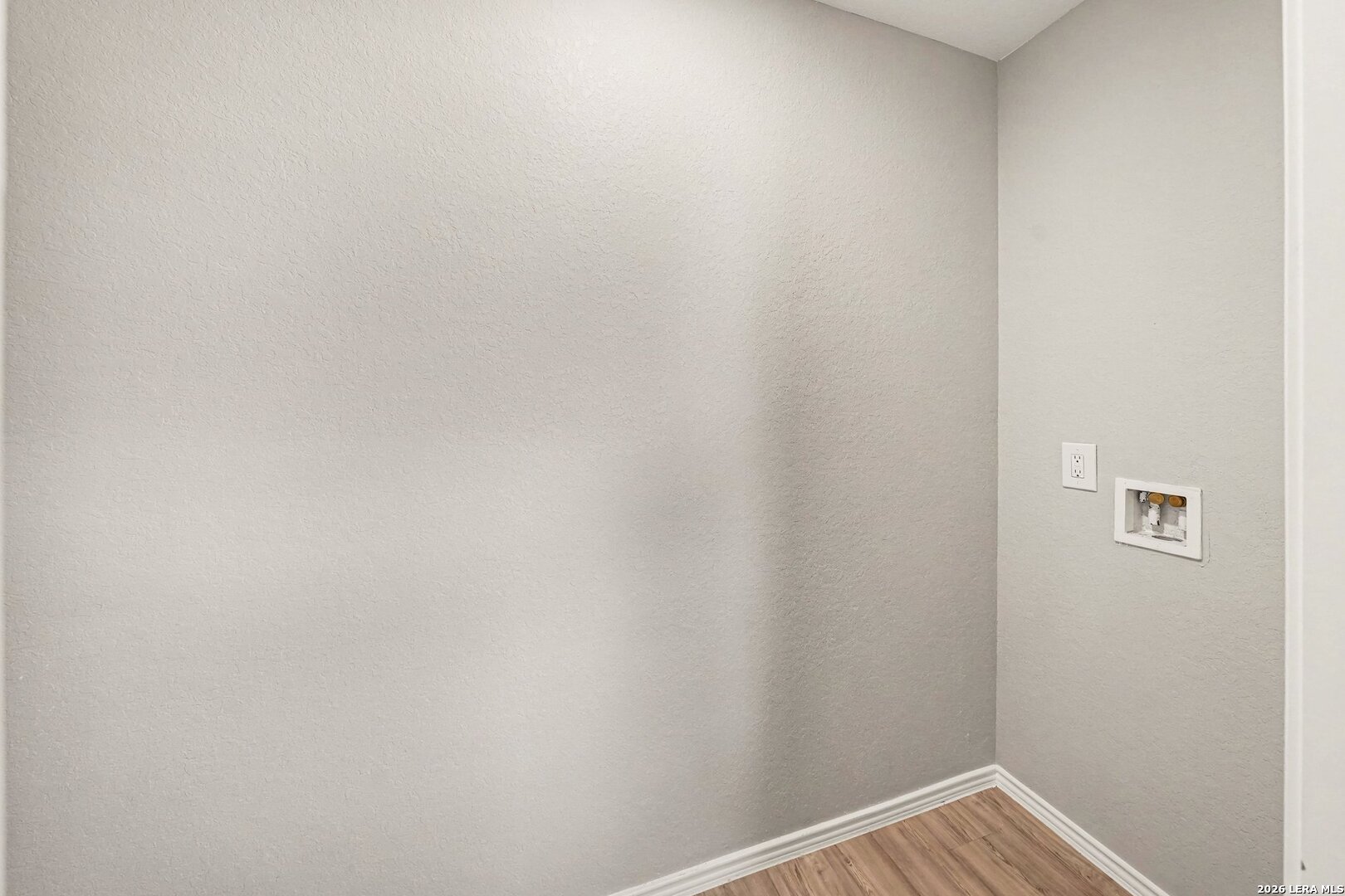 5454 Daphne Path, San Antonio, TX 78253
