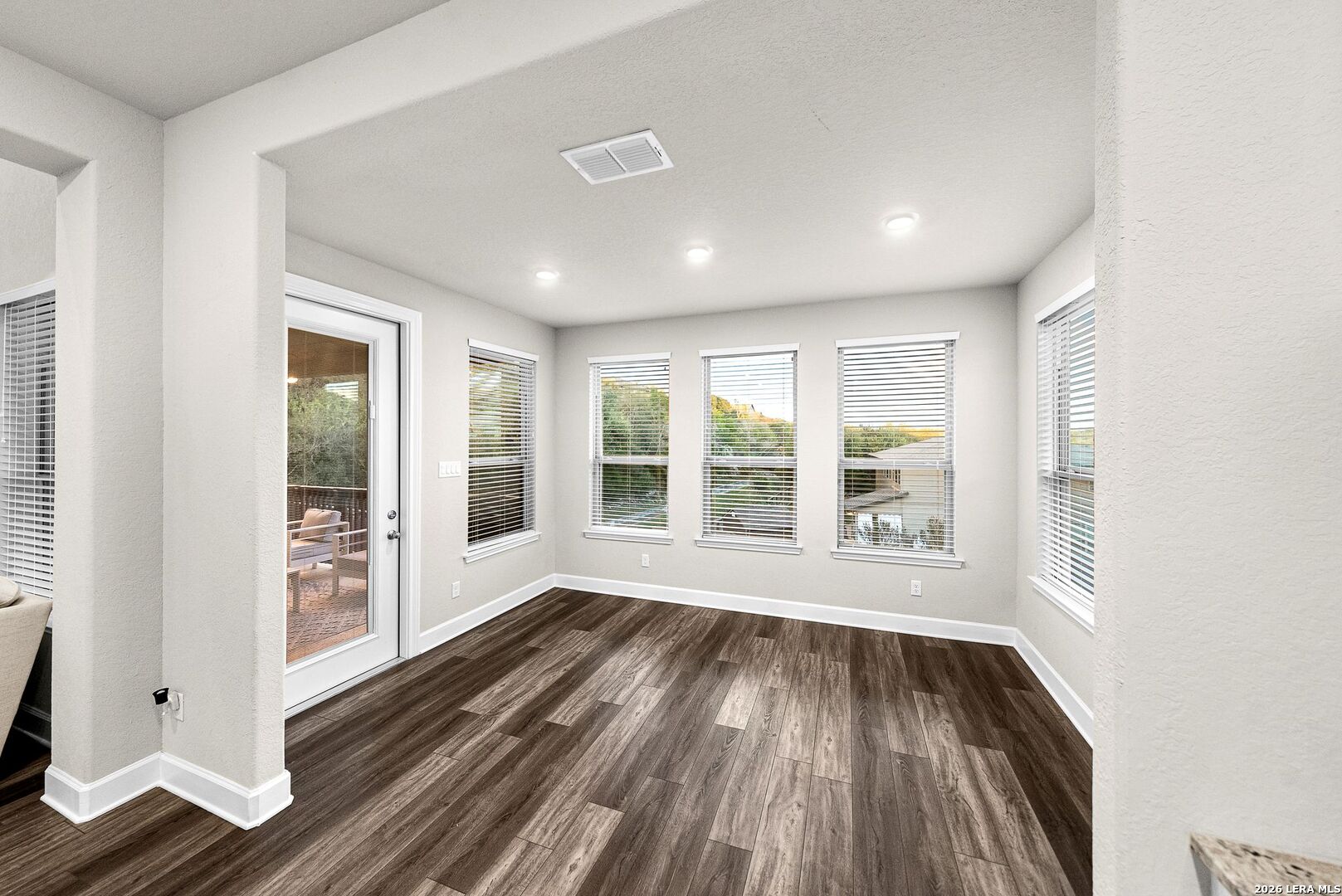 220 James Fannin St, San Antonio, TX 78253