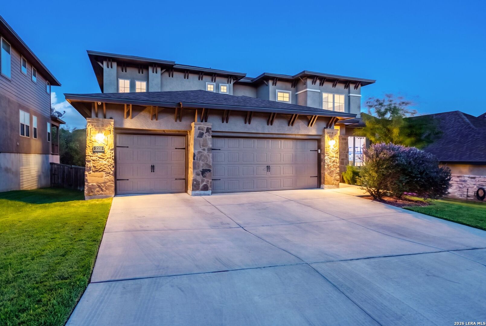 220 James Fannin St, San Antonio, TX 78253