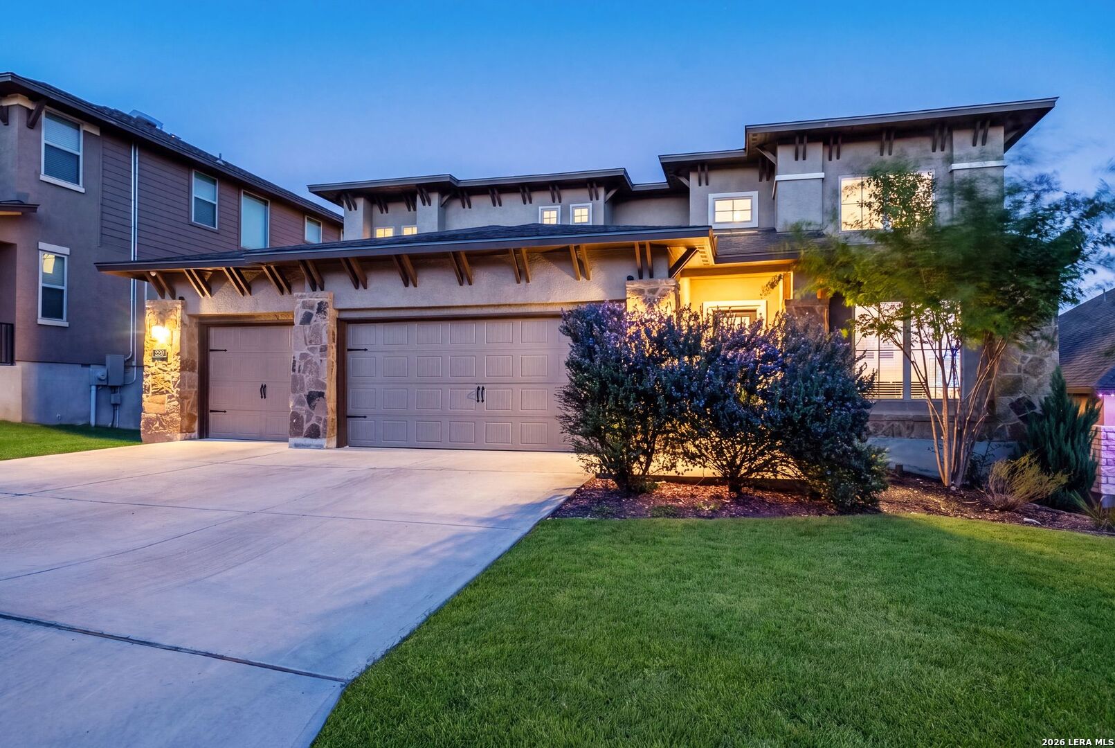 220 James Fannin St, San Antonio, TX 78253