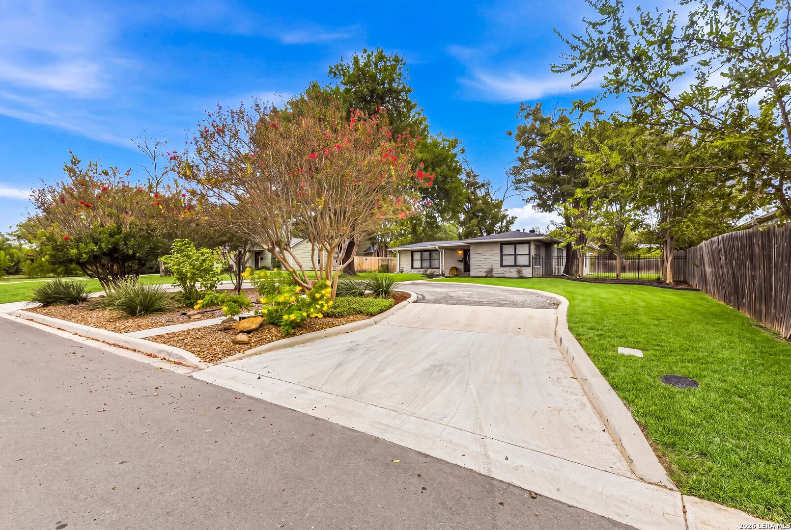 357 TUTTLE RD, Terrell Hills, TX 78209