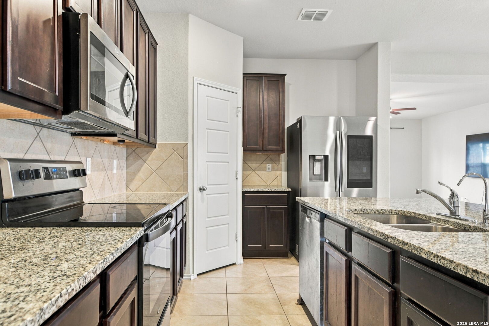 4705 CAMBRIDGE PARK, Converse, TX 78109