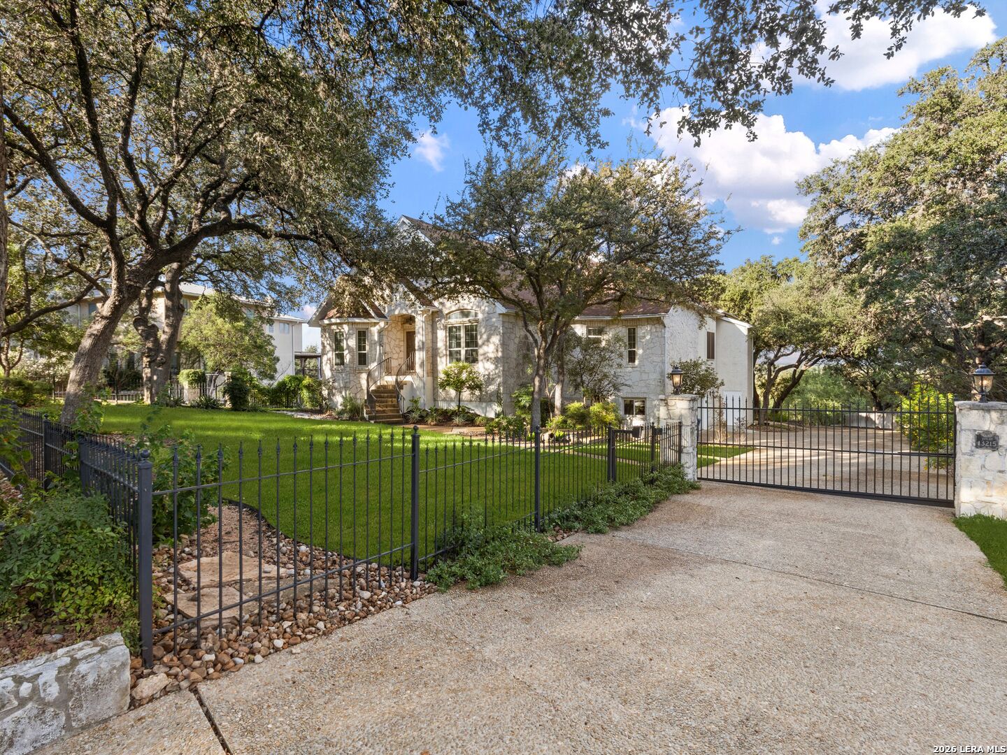 13215 Vista Del Mundo, San Antonio, TX 78216