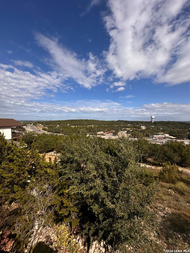 481 Lexington Pass, Canyon Lake, TX 78133