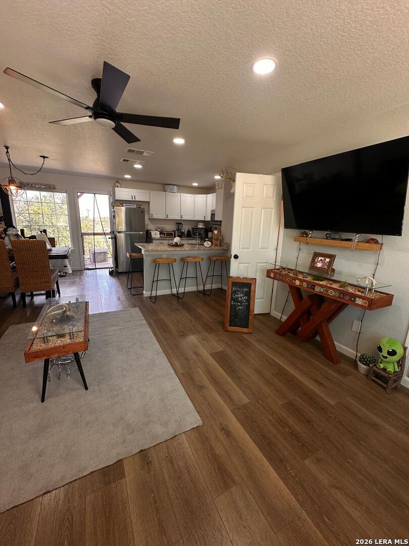 481 Lexington Pass, Canyon Lake, TX 78133