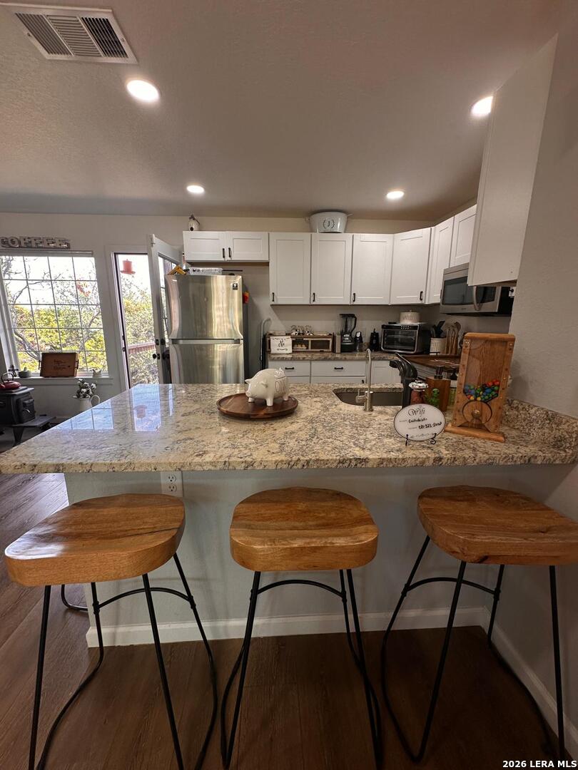 481 Lexington Pass, Canyon Lake, TX 78133