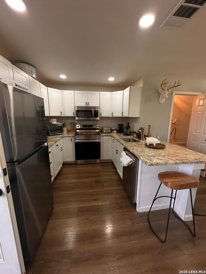 481 Lexington Pass, Canyon Lake, TX 78133
