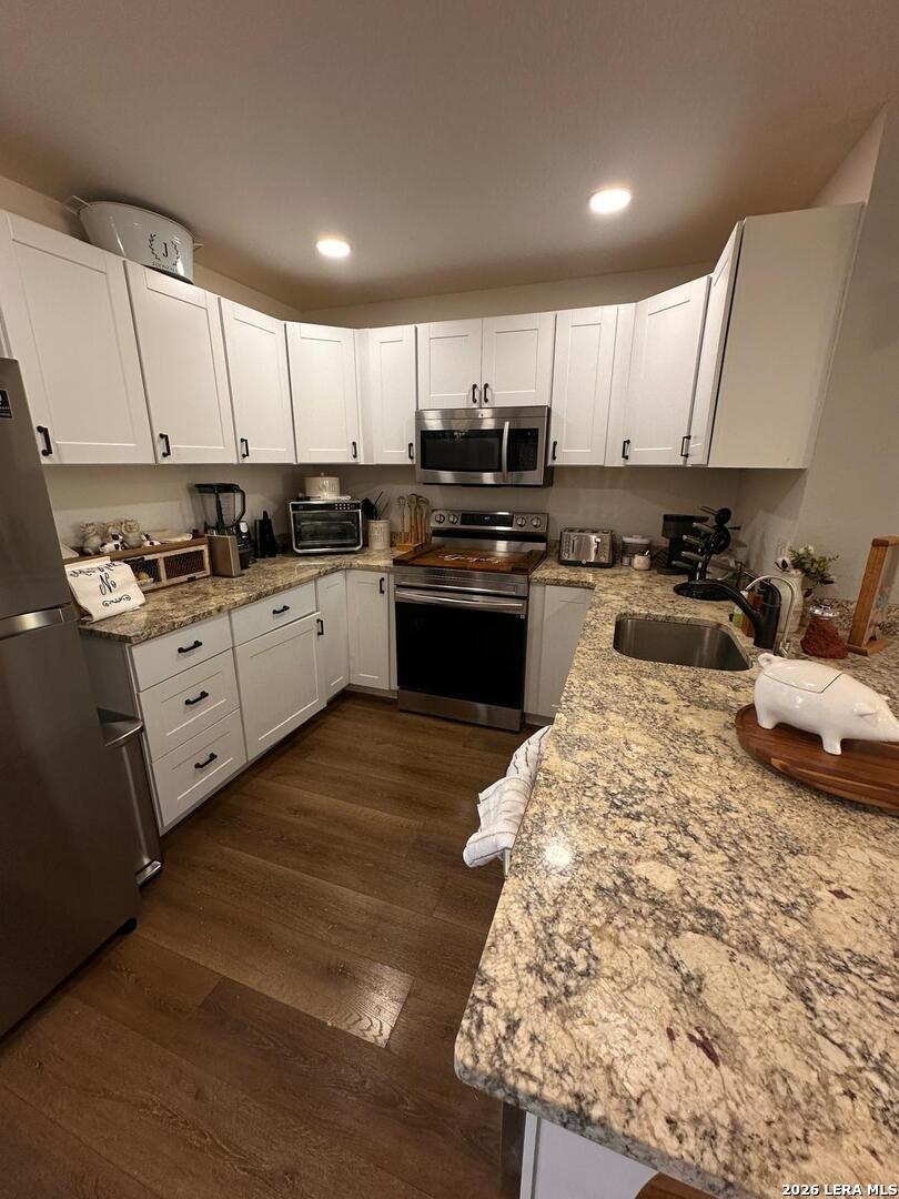 481 Lexington Pass, Canyon Lake, TX 78133