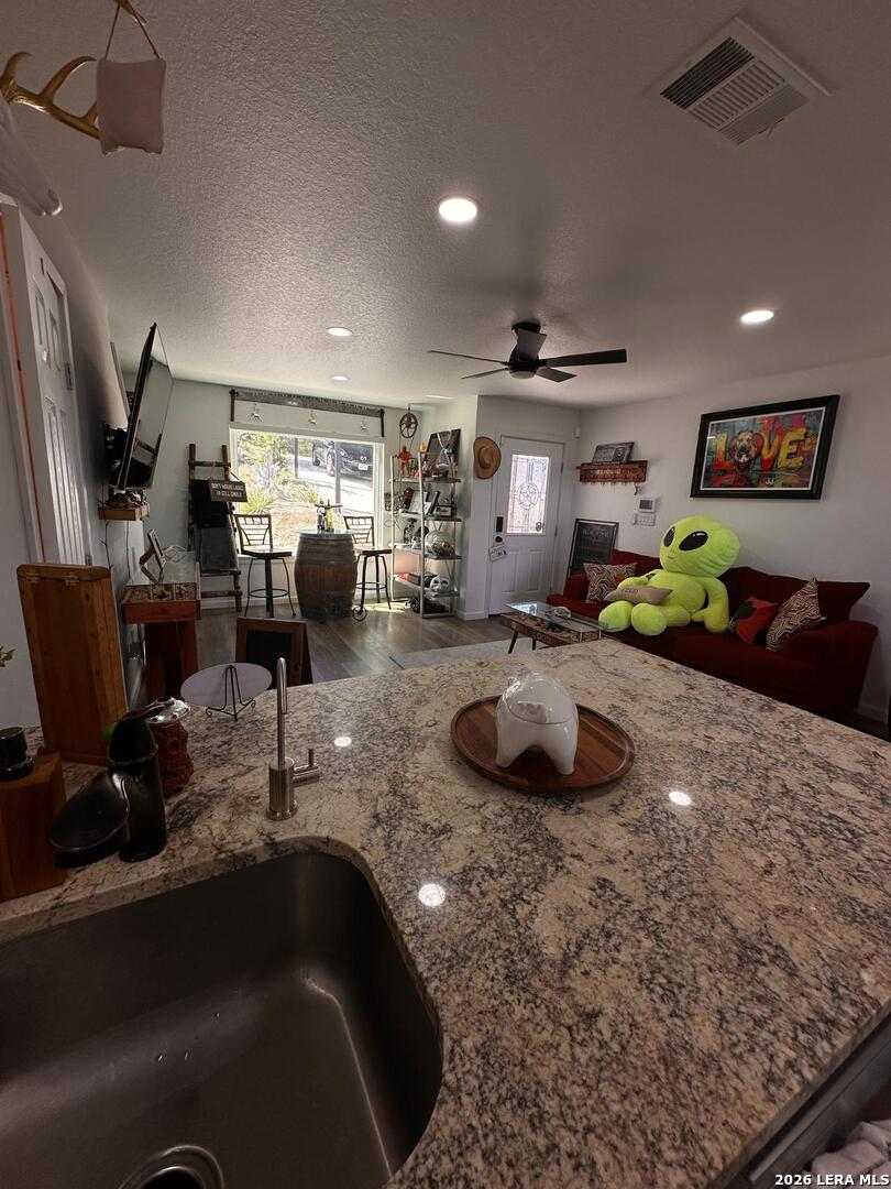 481 Lexington Pass, Canyon Lake, TX 78133