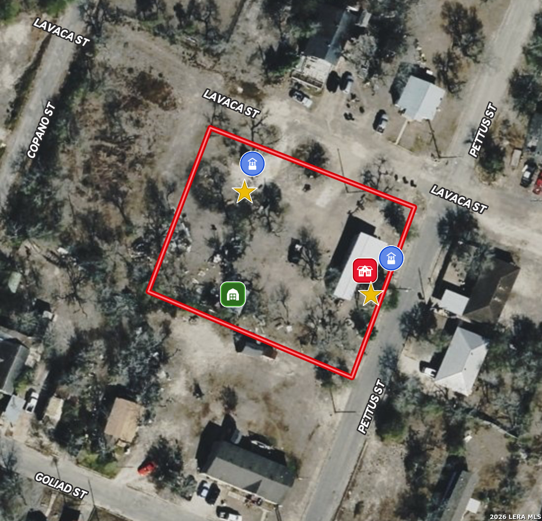 910 PETTUS ST, Kenedy, TX 78119
