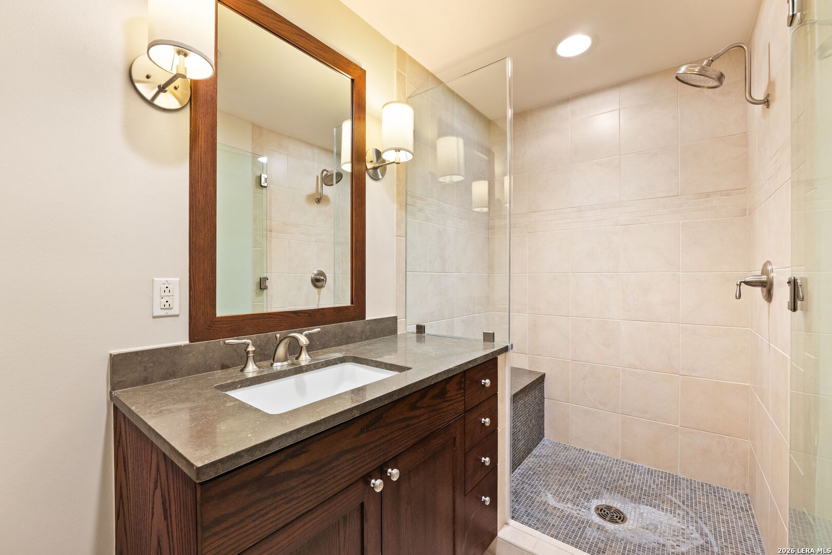 4242 Broadway, #UNIT 404, San Antonio, TX 78209
