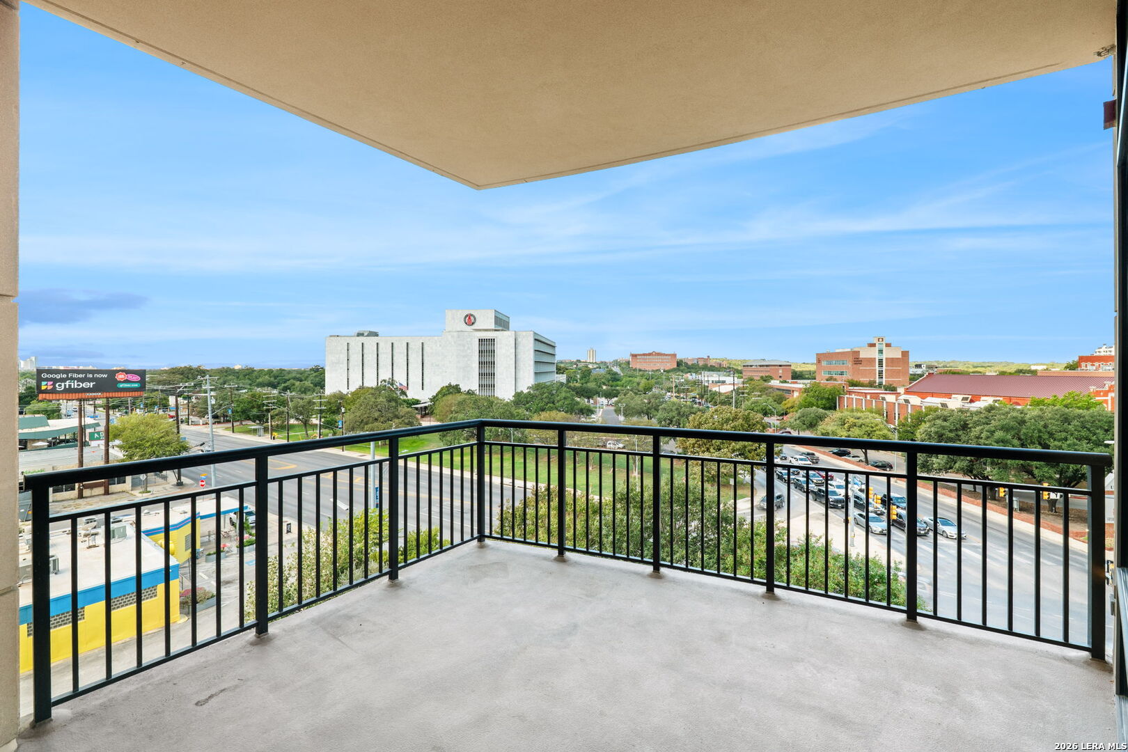 4242 Broadway, #UNIT 404, San Antonio, TX 78209