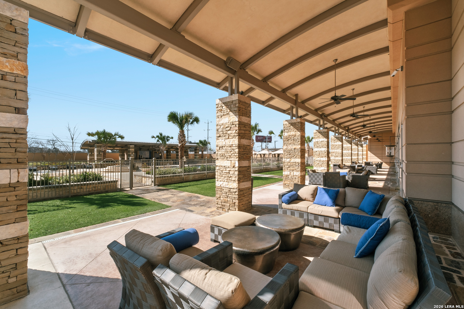 4242 Broadway, #UNIT 404, San Antonio, TX 78209