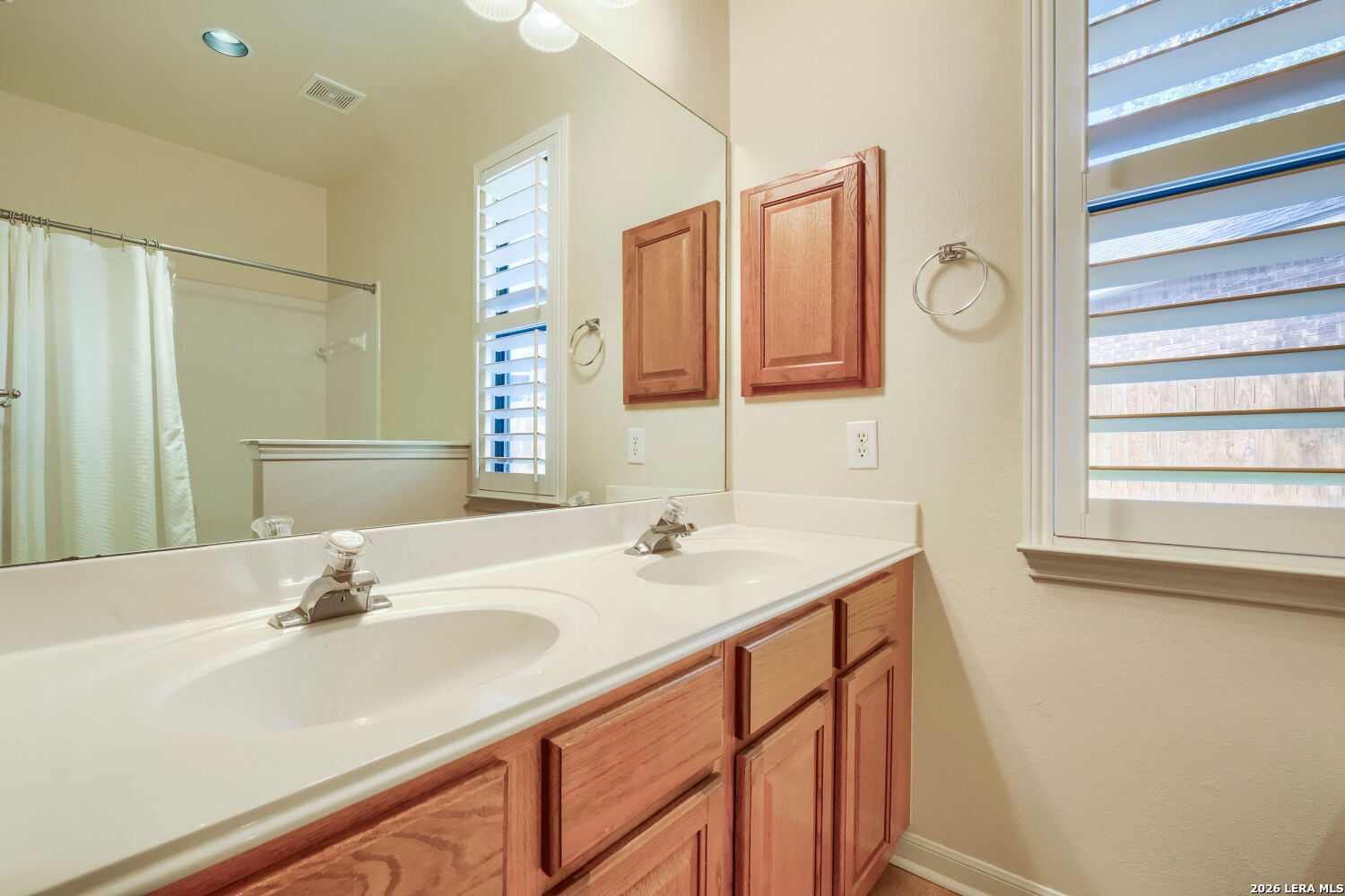 15103 Mossoak, San Antonio, TX 78248