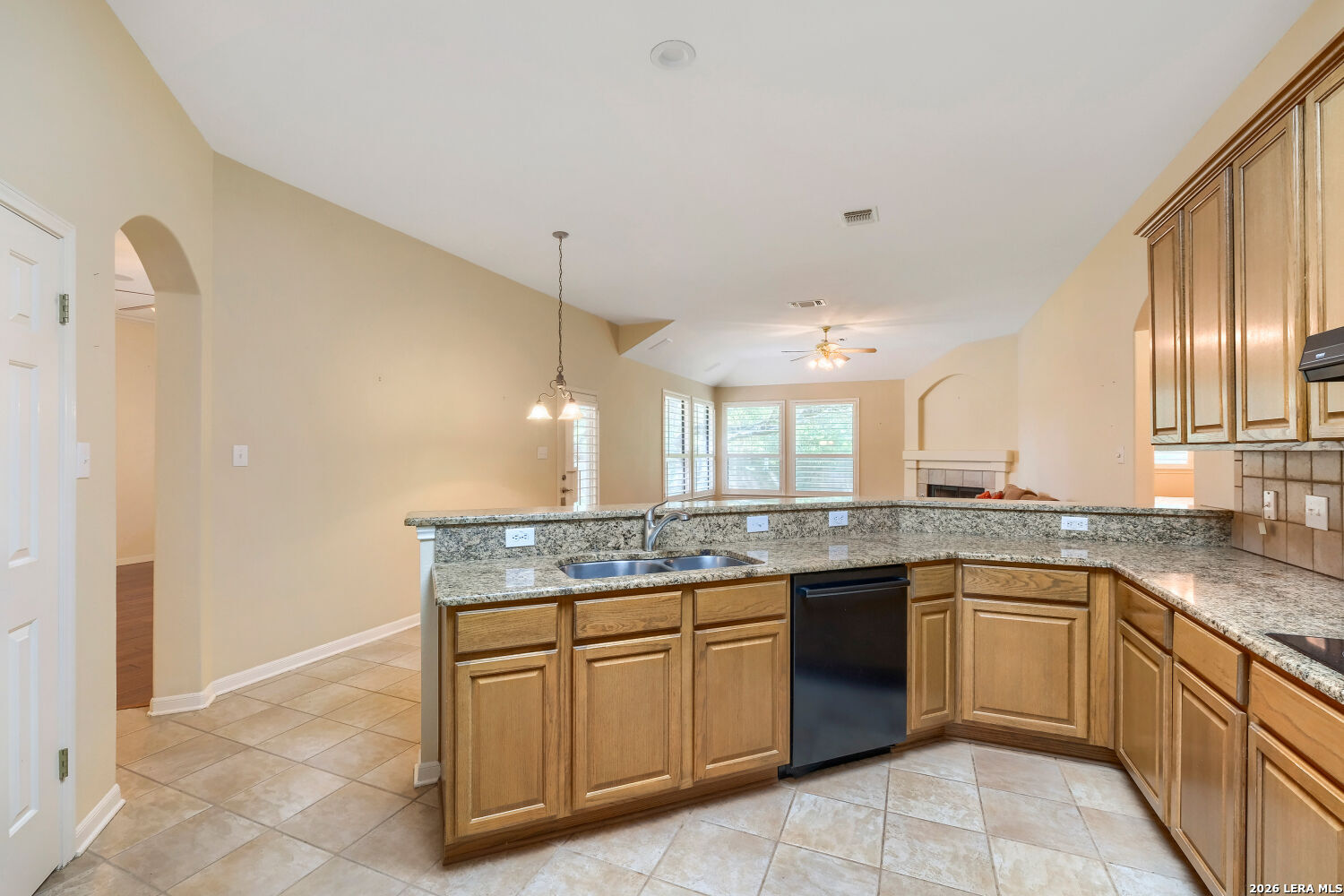 15103 Mossoak, San Antonio, TX 78248