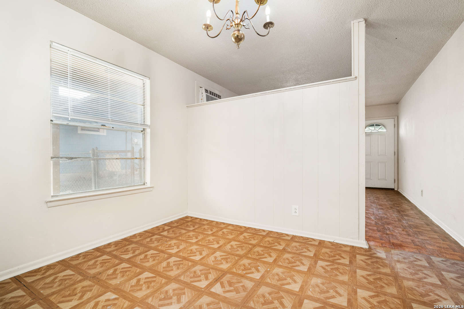 5710 Broken Lance, San Antonio, TX 78242