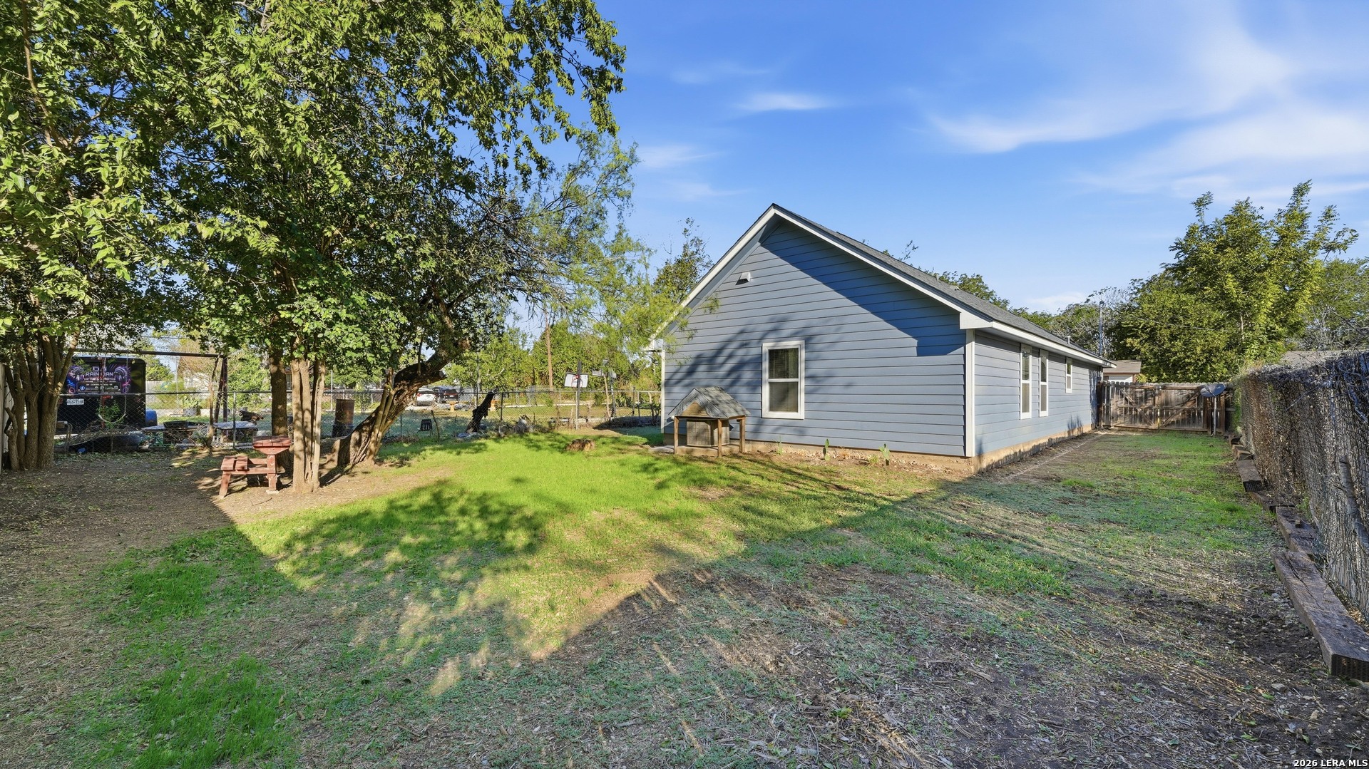 815 Fourth, Seguin, TX 78155