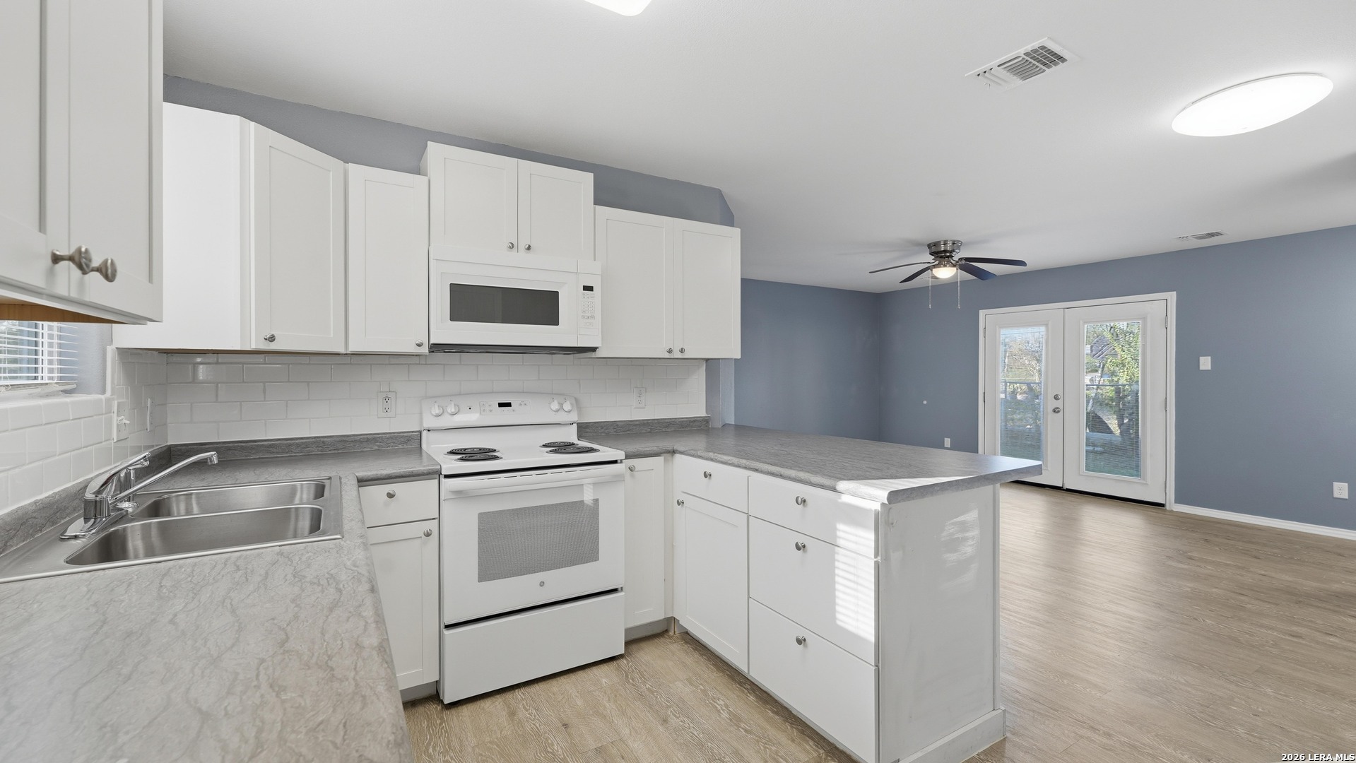815 Fourth, Seguin, TX 78155