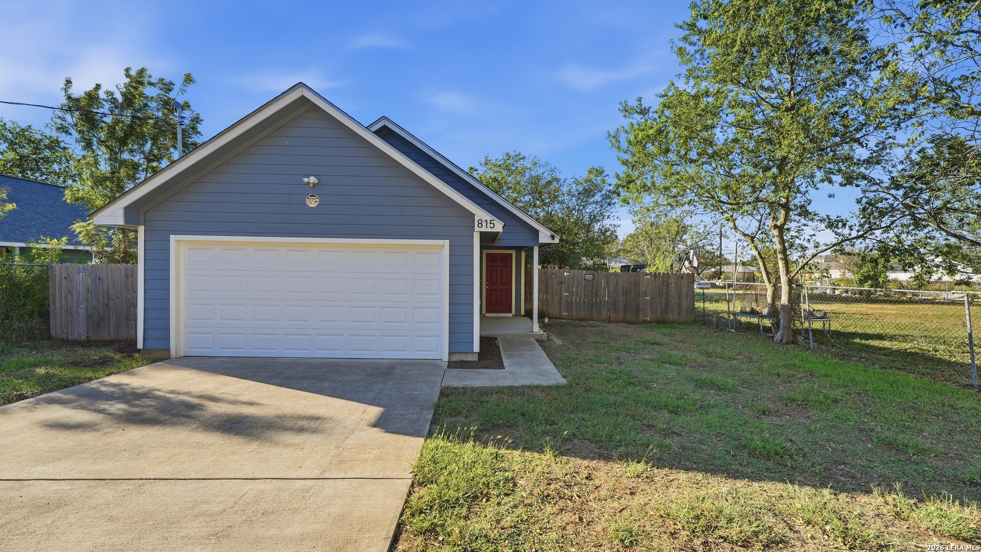 815 Fourth, Seguin, TX 78155