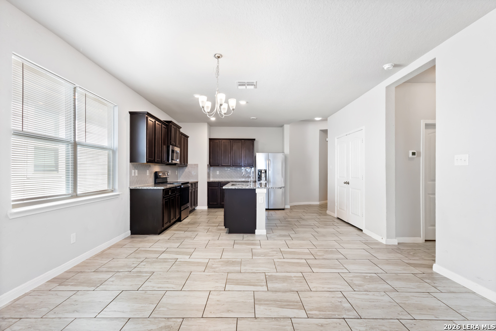 9122 PORTOBELLO WAY, Converse, TX 78109