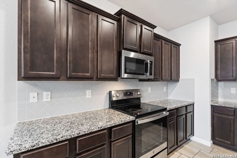 9122 PORTOBELLO WAY, Converse, TX 78109