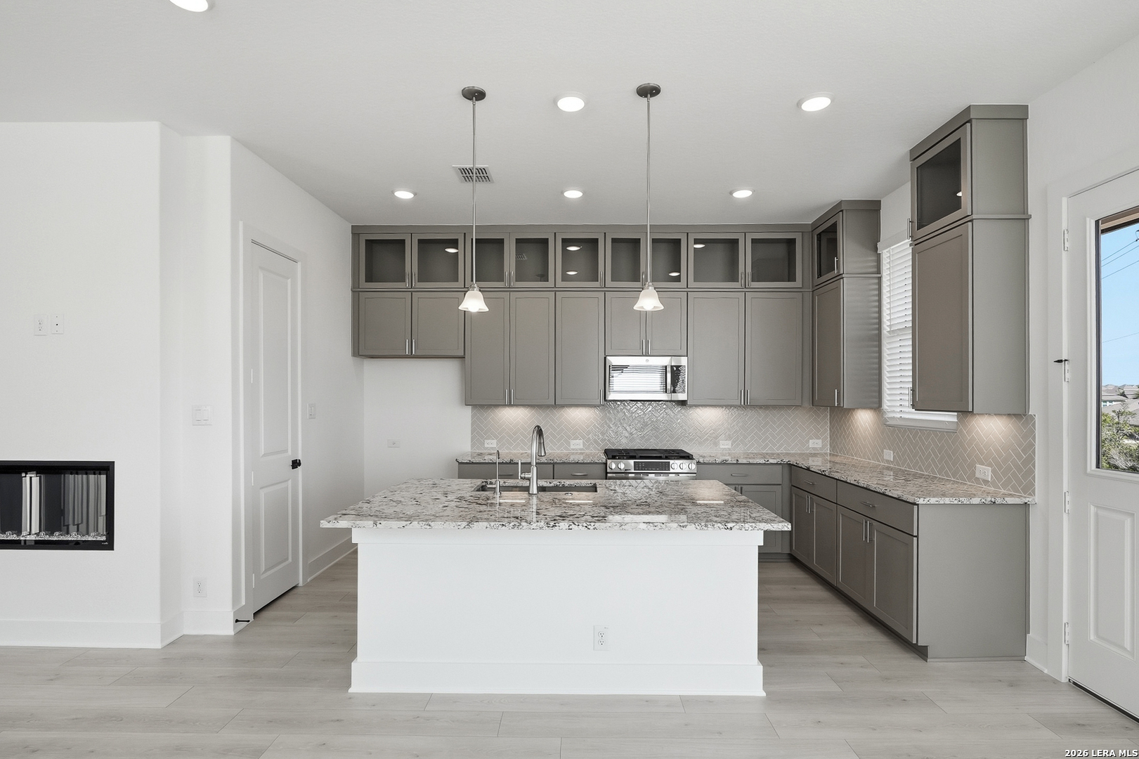 2152 Briggs Summit, San Antonio, TX 78245