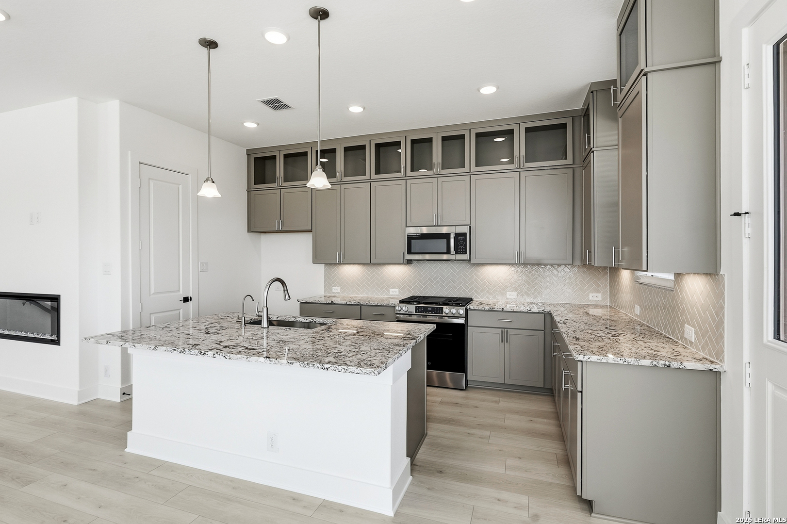2152 Briggs Summit, San Antonio, TX 78245